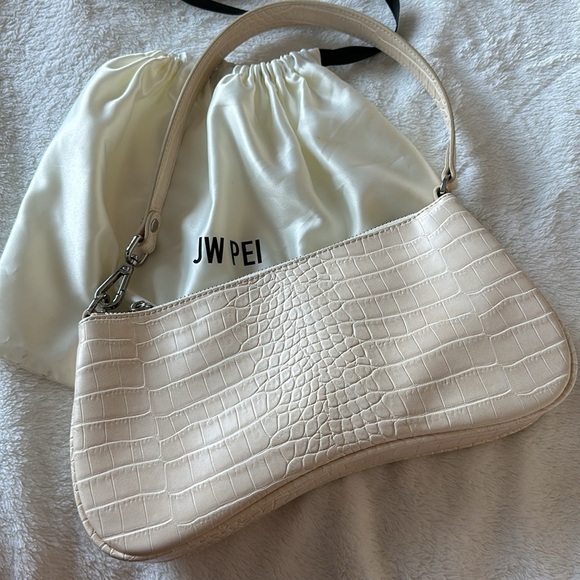 JW PEI Women's Eva Shoulder Handbag w/ dust bag - Picture 3 of 10